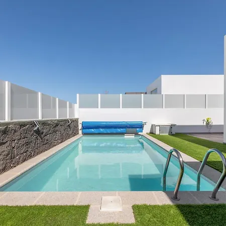 빌라 La Sombrera *